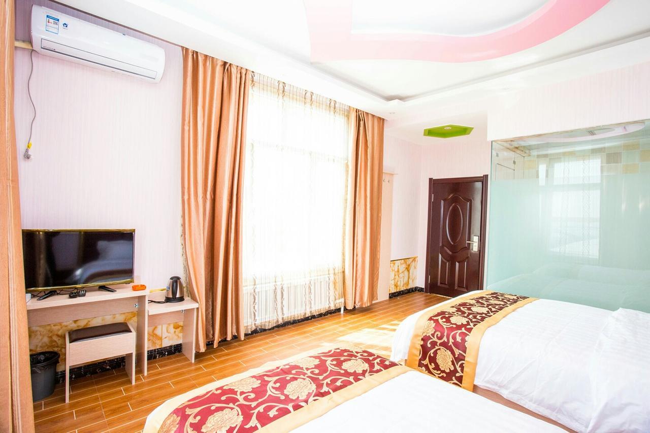 哈尔滨机场东方红运宾馆 Hotel Exterior foto