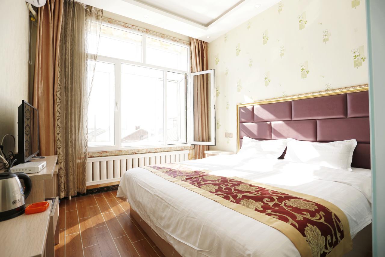 哈尔滨机场东方红运宾馆 Hotel Exterior foto